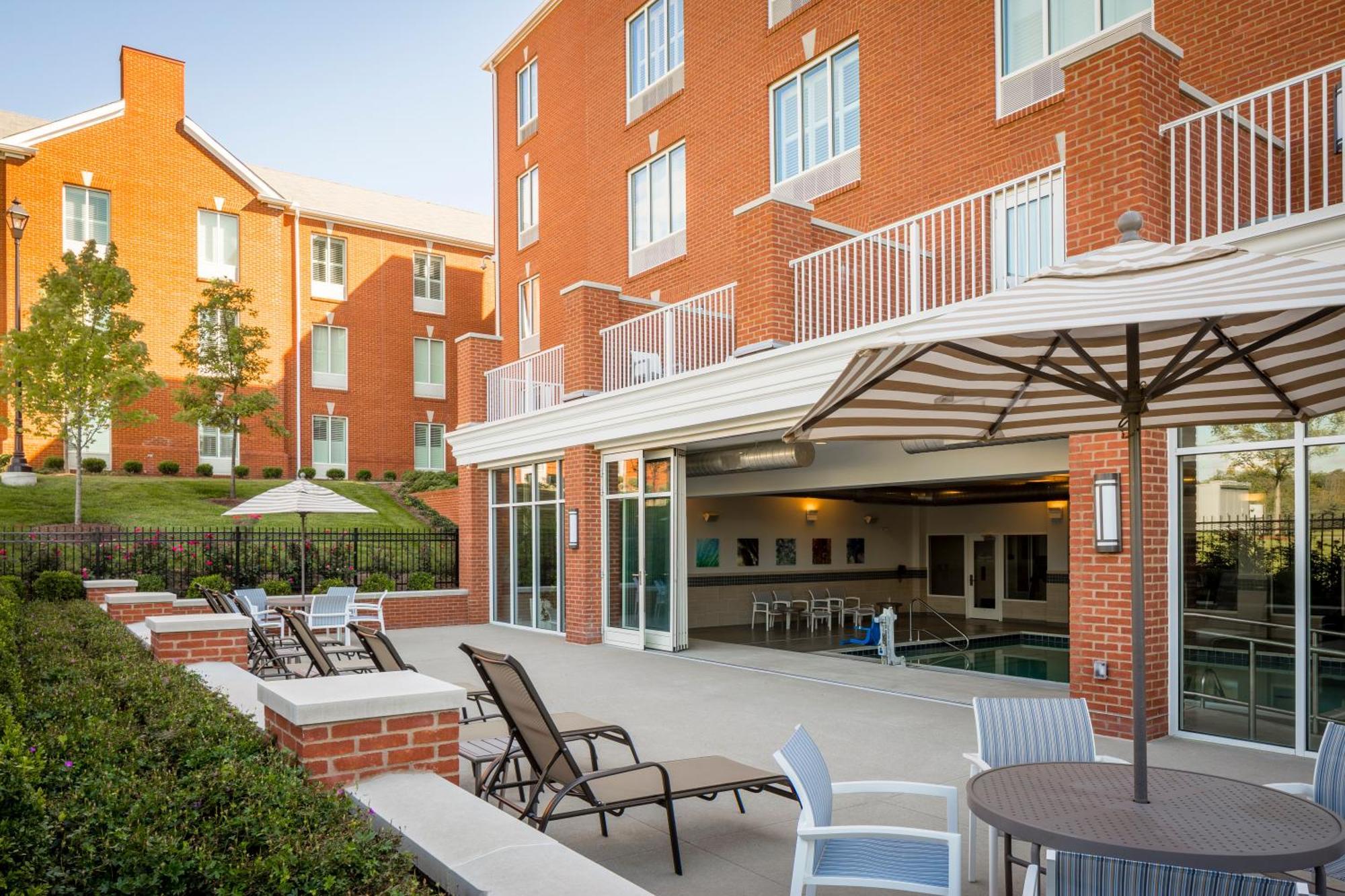 Nationwide Hotel And Conference Center Flint Екстериор снимка