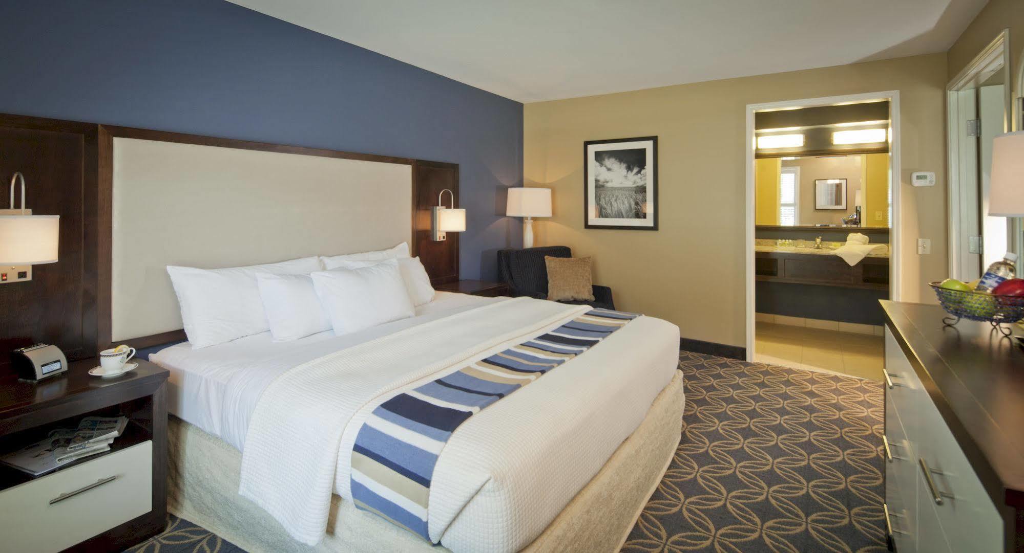 Nationwide Hotel And Conference Center Flint Екстериор снимка